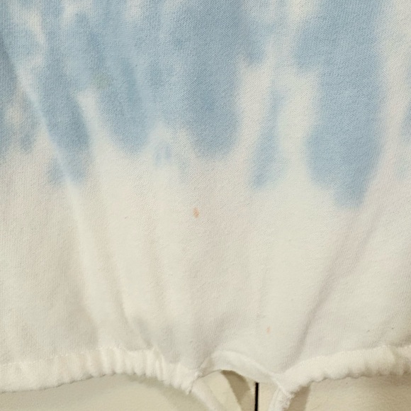 a.n.a Blue and White Crop Tie Front T-Shirt - Picture 3 of 4